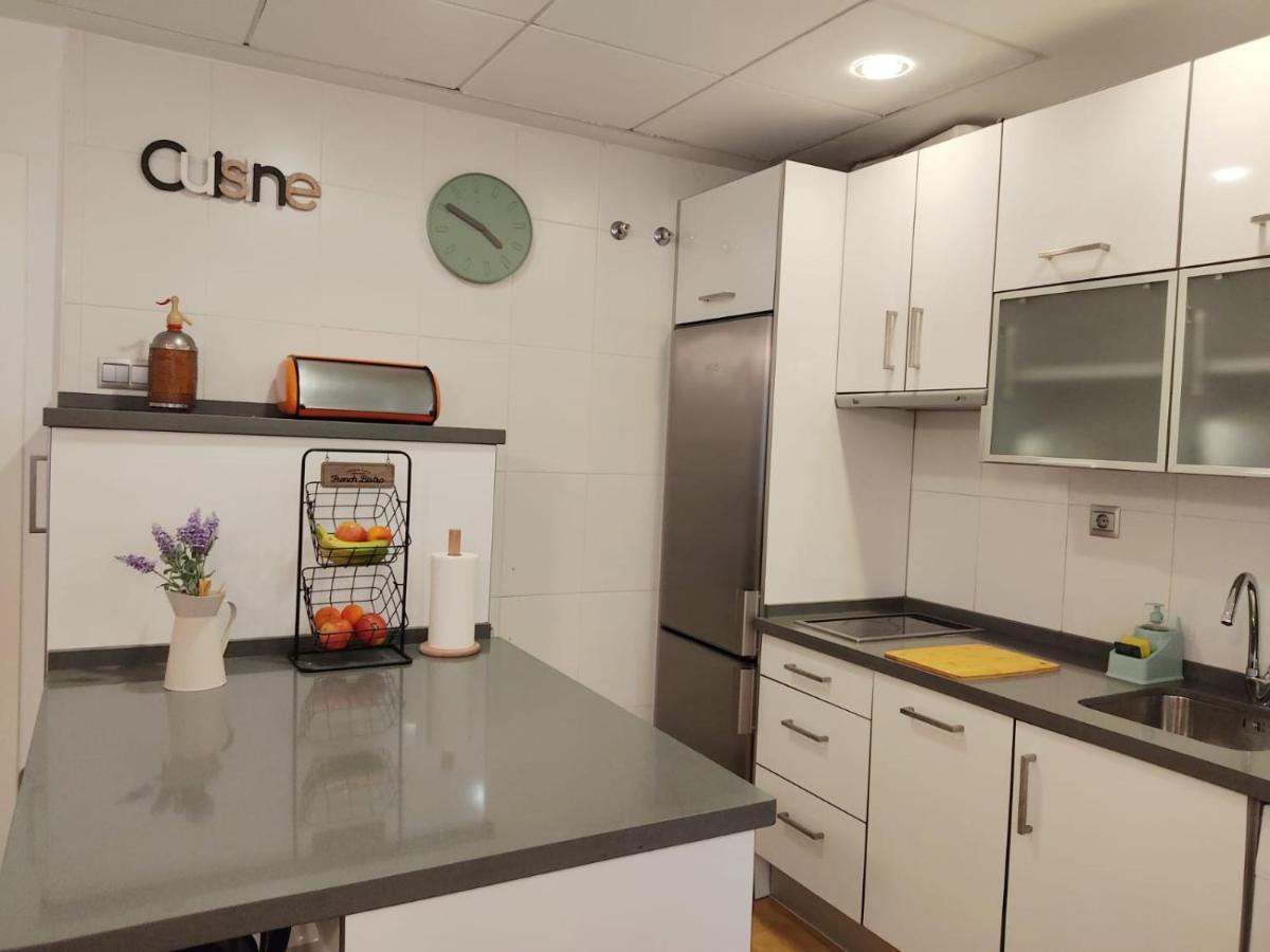 Apartamento Con Encanto Y Parking Trinidad 21 Málaga Exterior foto